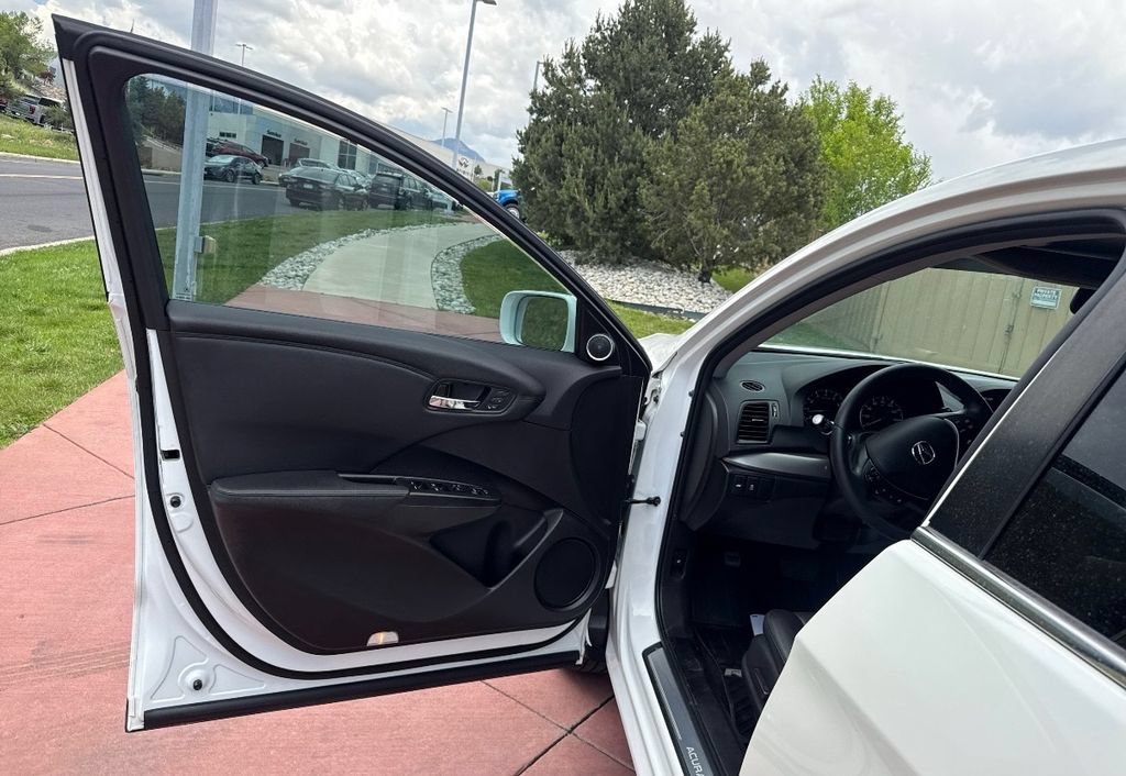 Used 2017 Acura RDX AWD image 10