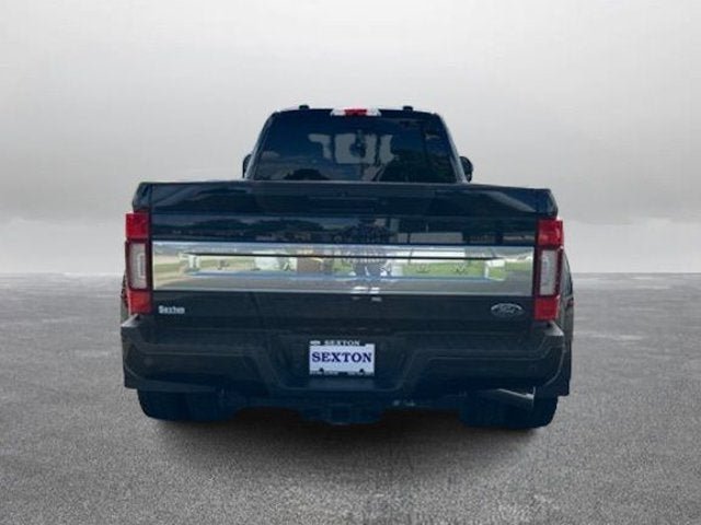 Certified 2022 Ford F450 Platinum w/ FX4 Off-Road Package AWD/4WD image 9