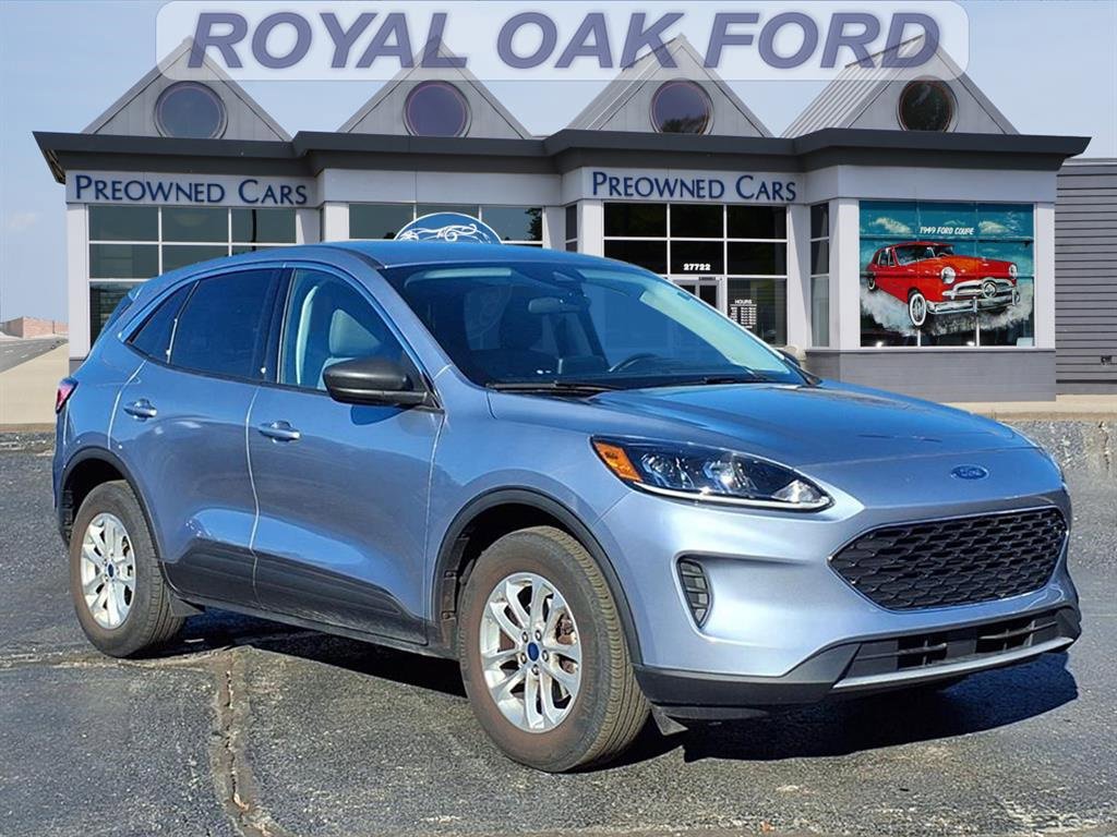 Certified 2022 Ford Escape SE w/ Convenience Package image 1