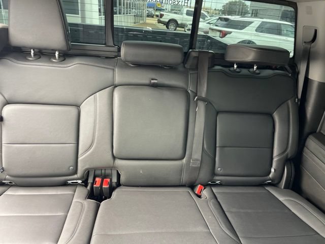 Used 2024 GMC Sierra 1500 SLT w/ SLT Premium Plus Package AWD/4WD image 24