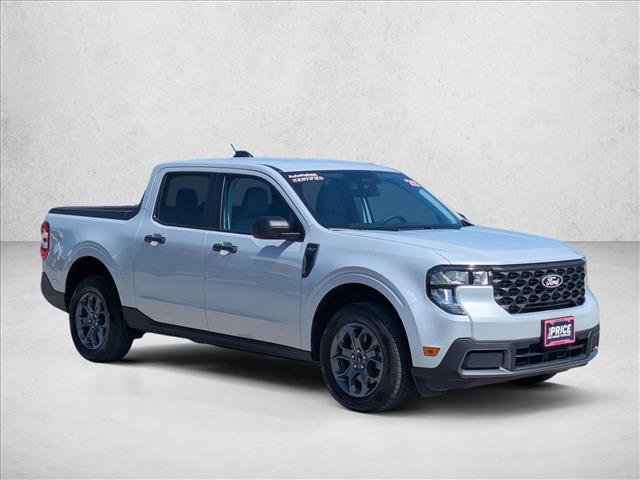 Certified 2025 Ford Maverick XLT FWD image 3