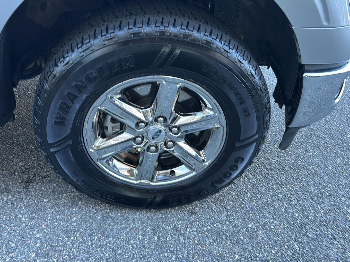 Certified 2024 Ford F150 XLT w/ Mobile Office Package image 34