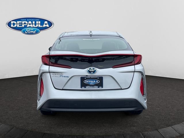 Used 2022 Toyota Prius Prime LE image 2