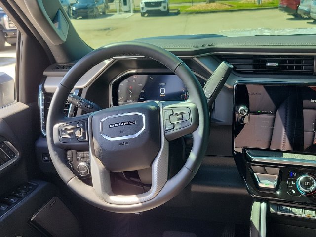 Used 2025 GMC Sierra 2500 Denali AWD/4WD image 23