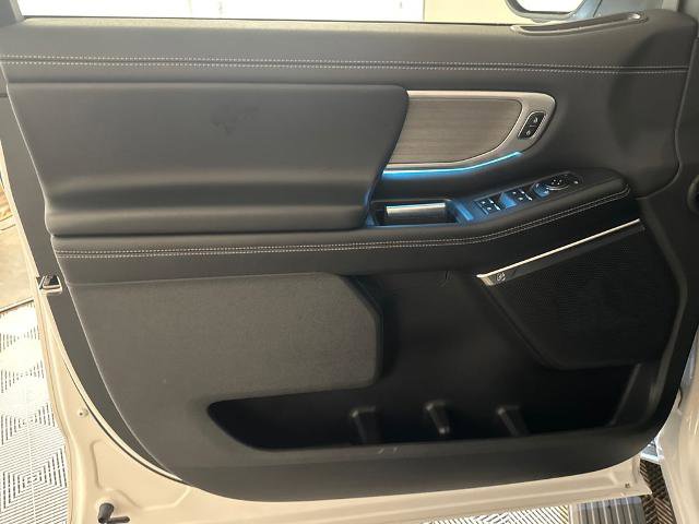 Certified 2025 Ford Expedition Max Platinum AWD/4WD image 17