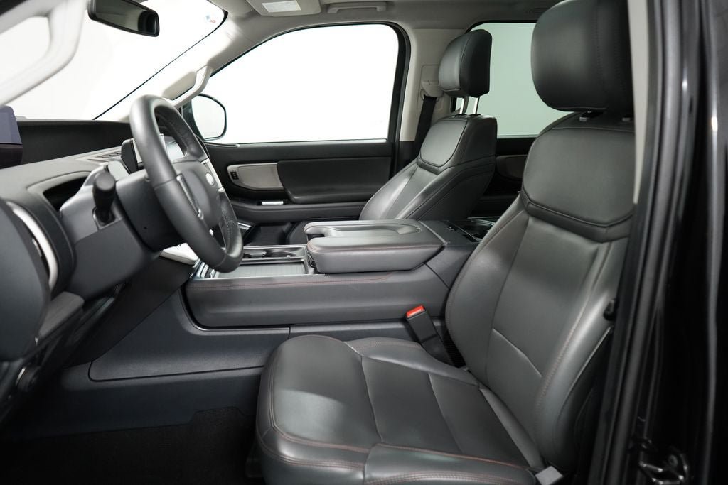 Certified 2025 Ford Expedition Max Active AWD/4WD image 13