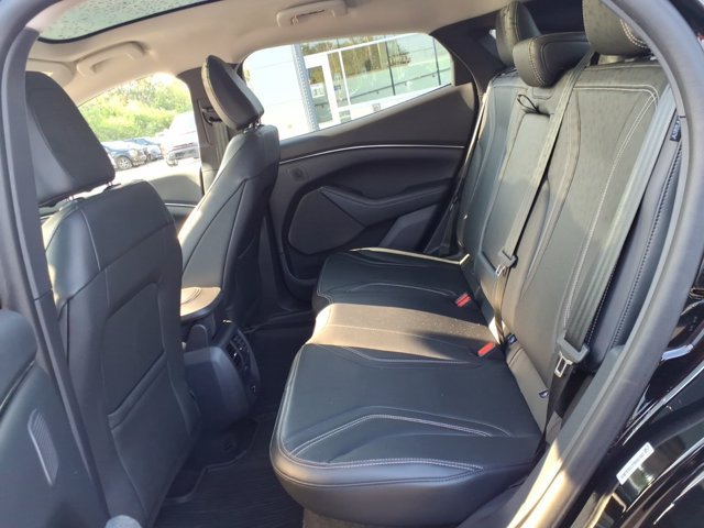 Certified 2023 Ford Mustang Mach-E Premium AWD/4WD image 8