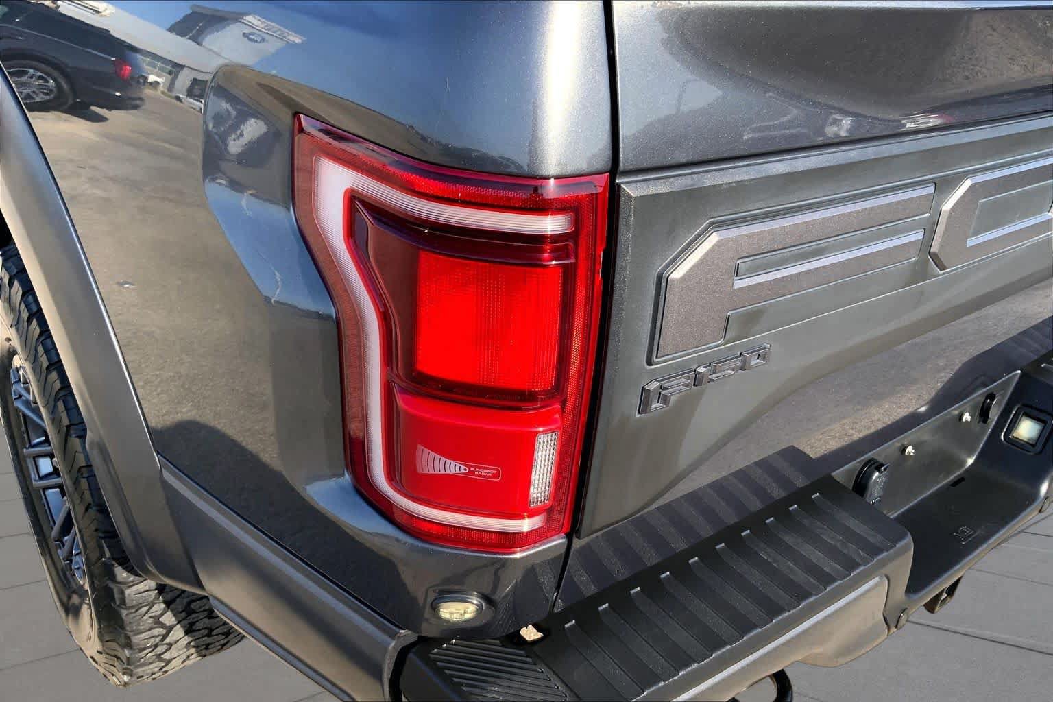 Certified 2019 Ford F150 Raptor w/ Equipment Group 802A Luxury AWD/4WD image 26