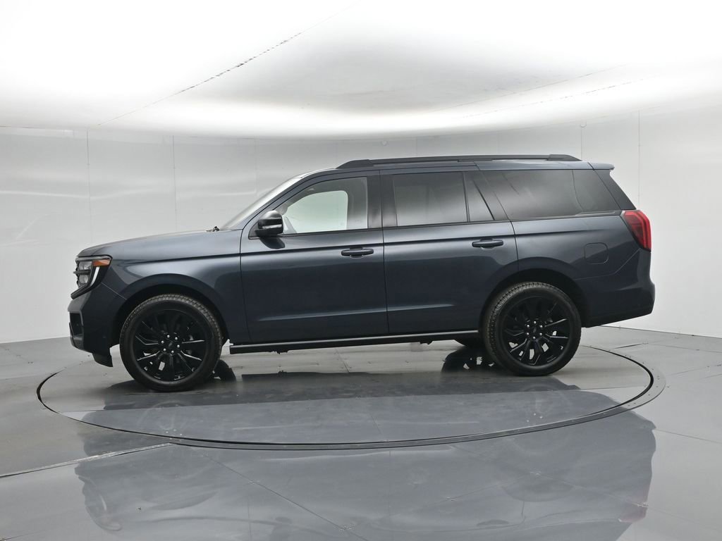 Certified 2025 Ford Expedition Platinum w/ Stealth Appearance Package image 21