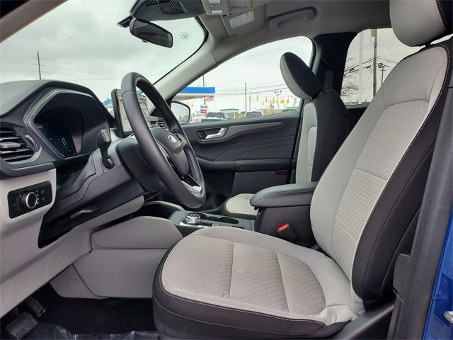 Certified 2023 Ford Escape Active w/ Tech Pack #2 image 6