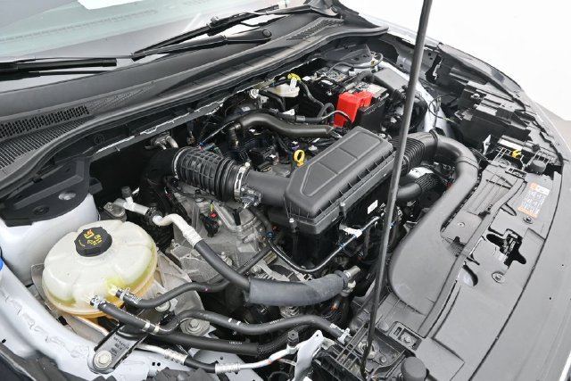 Certified 2025 Ford Escape ST-Line FWD image 29