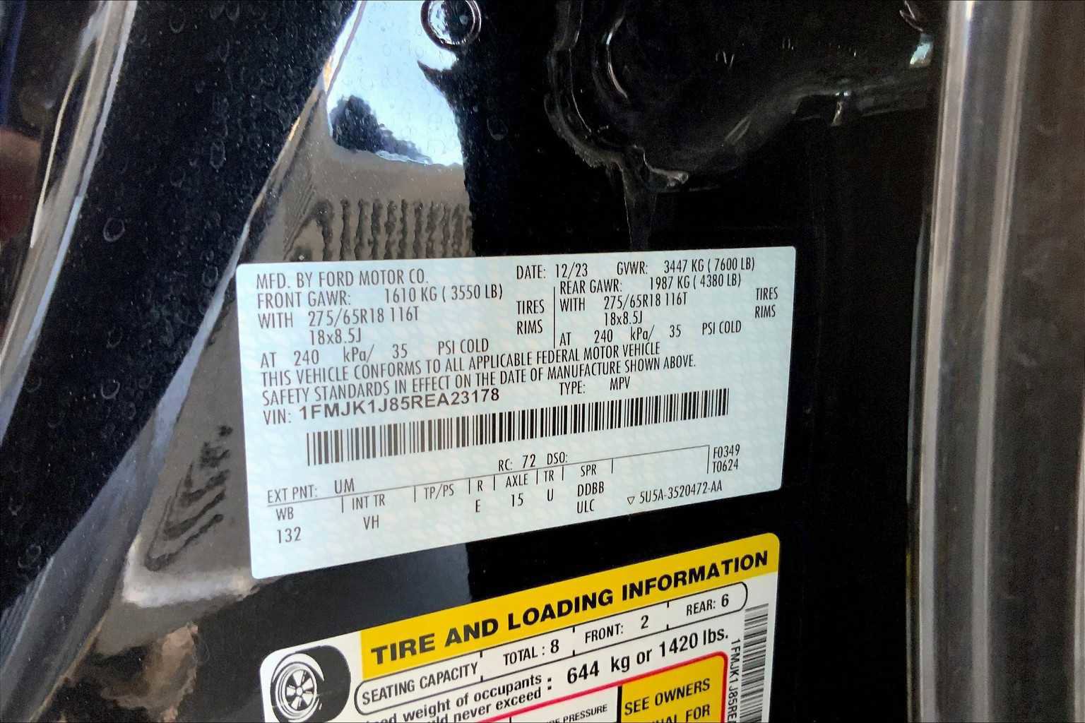 Certified 2024 Ford Expedition Max XLT image 33