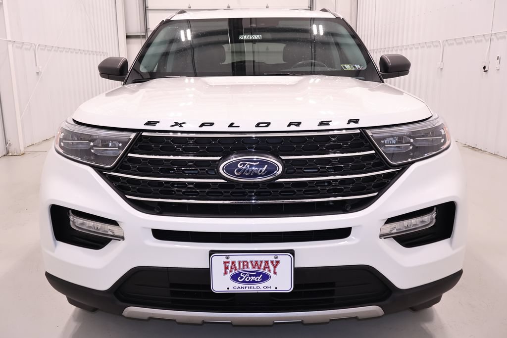 Certified 2023 Ford Explorer XLT w/ Equipment Group 202A AWD/4WD image 5