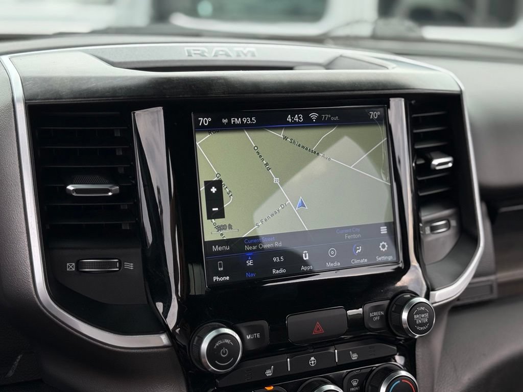 Used 2019 RAM 1500 Big Horn AWD/4WD image 3