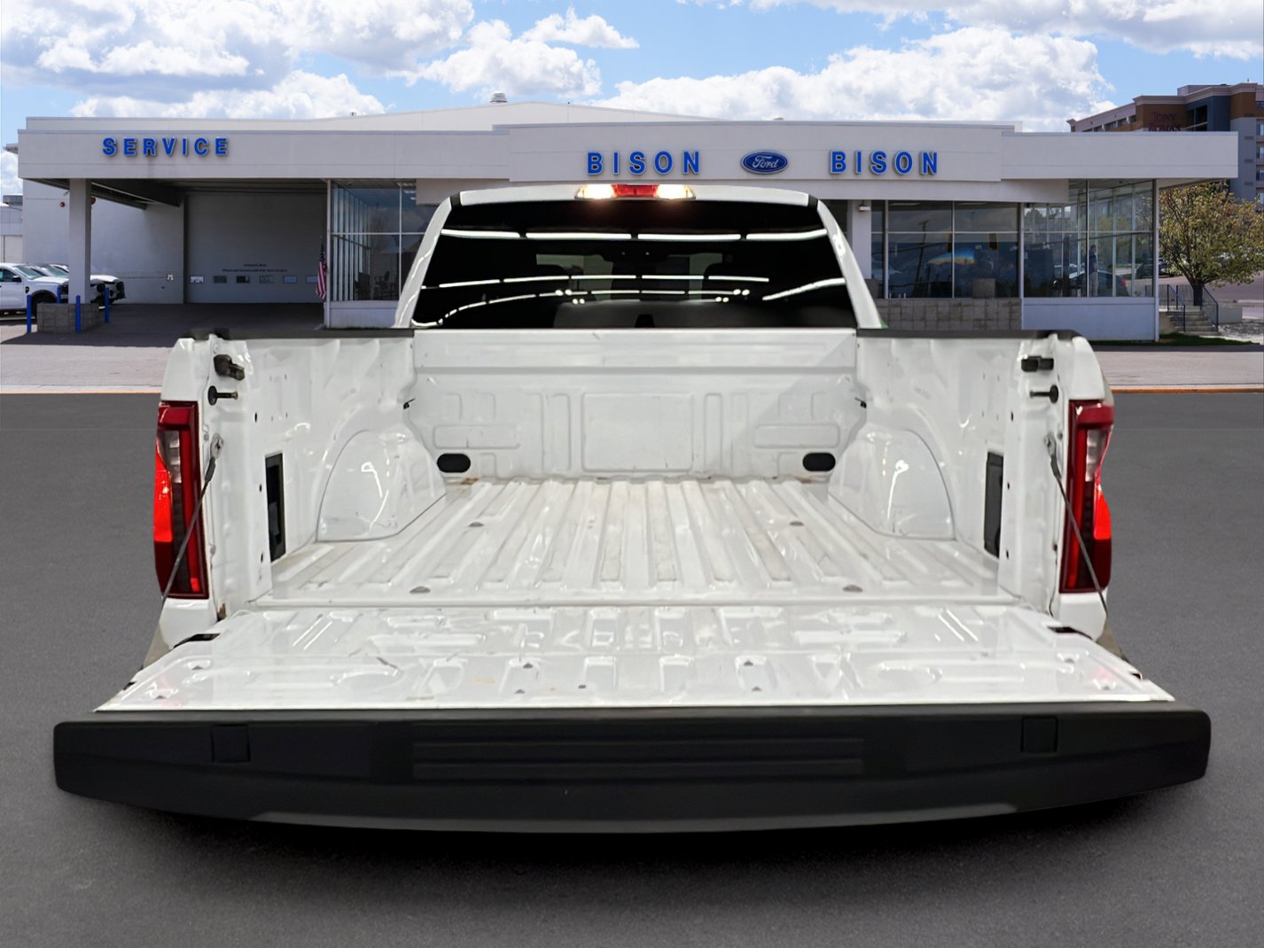 Certified 2024 Ford F150 XLT w/ Mobile Office Package image 18