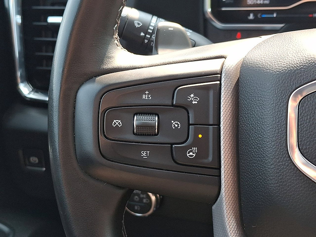 Used 2025 GMC Sierra 1500 Denali w/ Denali Reserve Package AWD/4WD image 17