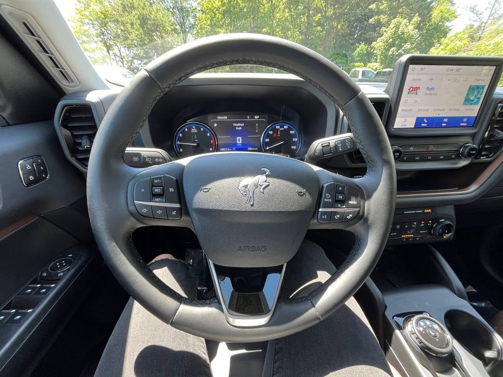Certified 2024 Ford Bronco Sport Outer Banks w/ Tech Package AWD/4WD image 11