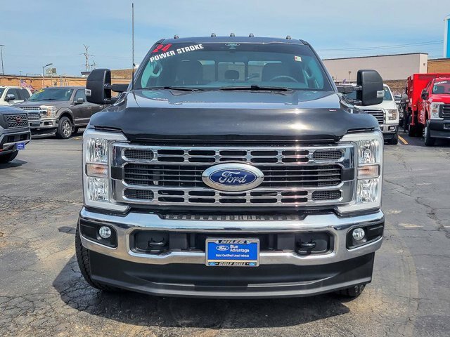 Certified 2024 Ford F250 XLT w/ Snow Plow Prep Package AWD/4WD image 5