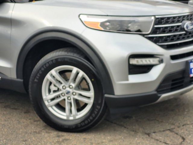 Certified 2023 Ford Explorer XLT w/ Equipment Group 202A AWD/4WD image 6
