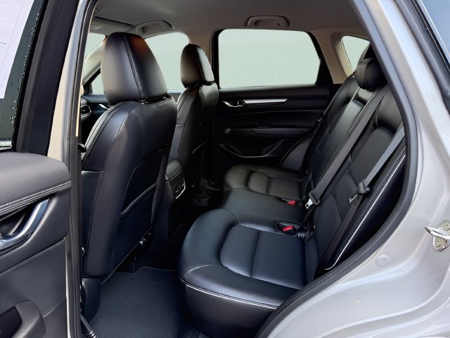 Used 2025 MAZDA CX-5 AWD 2.5 S w/ Select Package image 5
