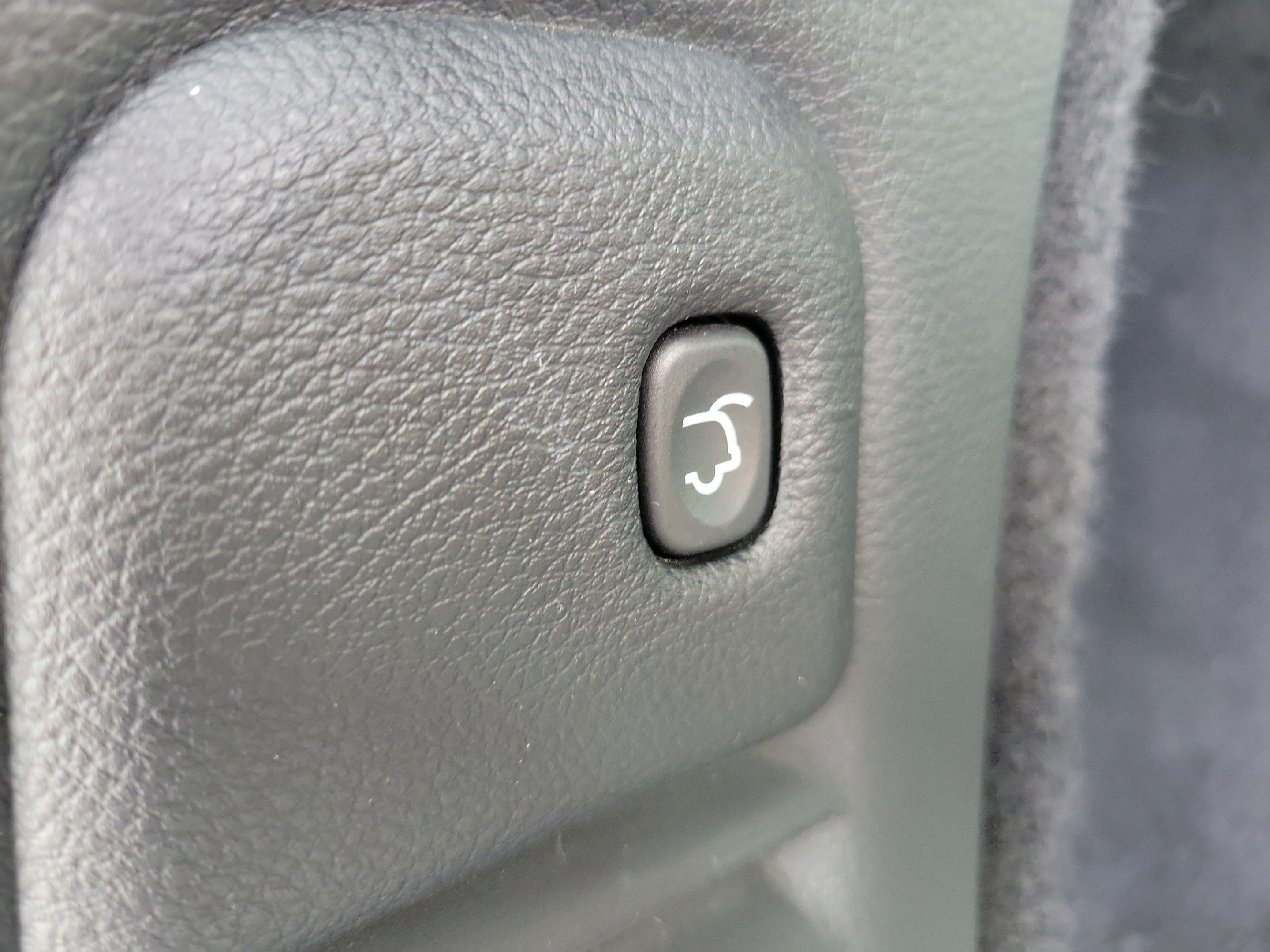 Used 2023 Dodge Durango GT AWD/4WD image 12