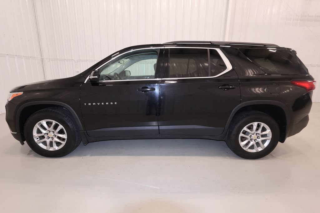 Used 2020 Chevrolet Traverse LT w/ LPO, Floor Liner Package AWD/4WD image 7