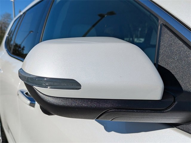 Used 2024 GMC Acadia Denali image 11