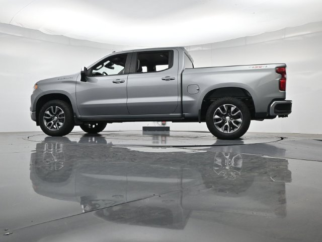 Used 2024 Chevrolet Silverado 1500 LT AWD/4WD image 41