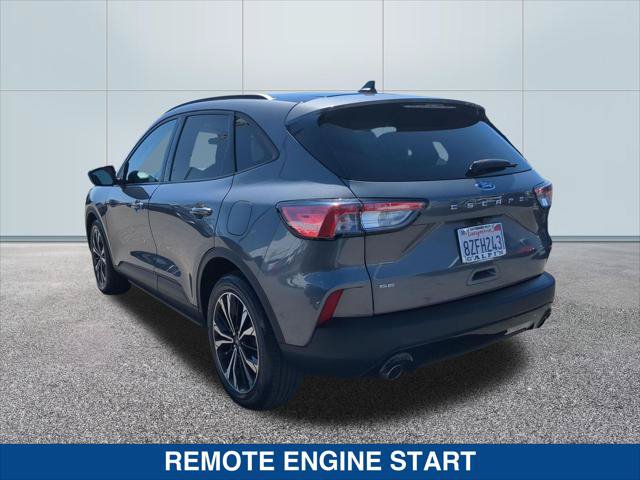Certified 2021 Ford Escape SE FWD image 3