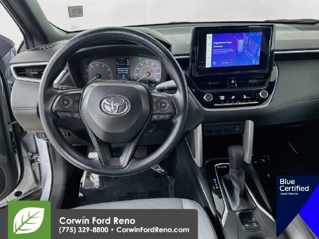Used 2025 Toyota Corolla Cross AWD Hybrid image 24