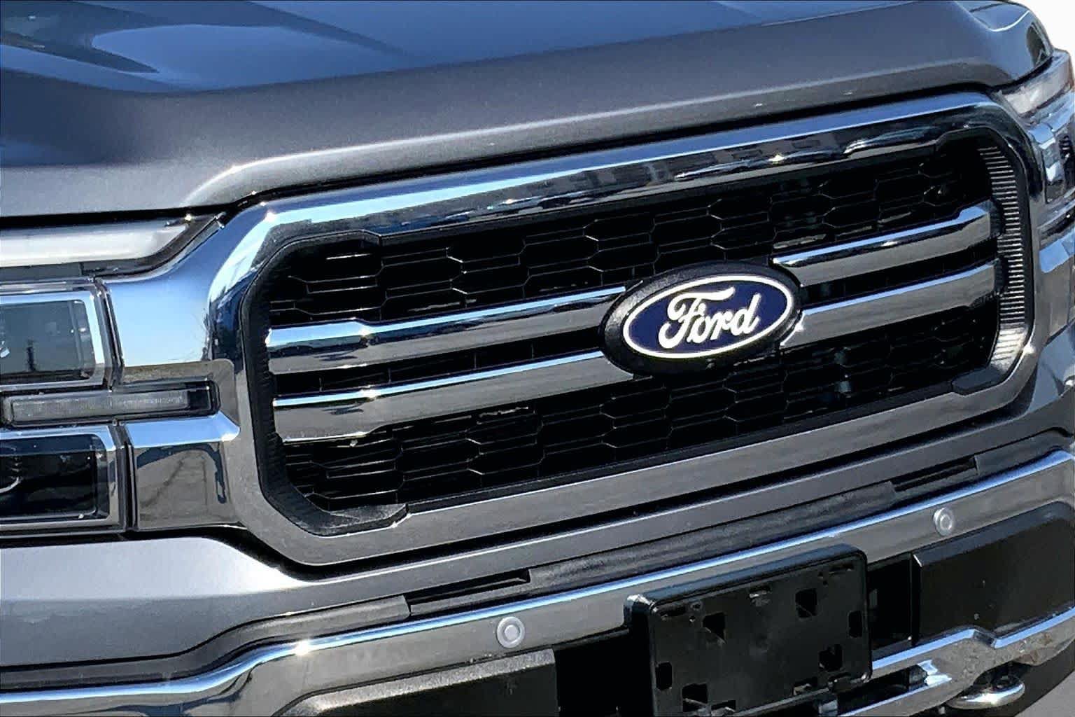 Certified 2024 Ford F150 Lariat w/ FX4 Off-Road Package AWD/4WD image 26