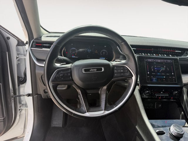Used 2022 Jeep Grand Cherokee L Limited AWD/4WD image 12
