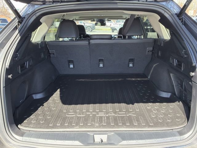 Used 2023 Subaru Outback Touring image 28