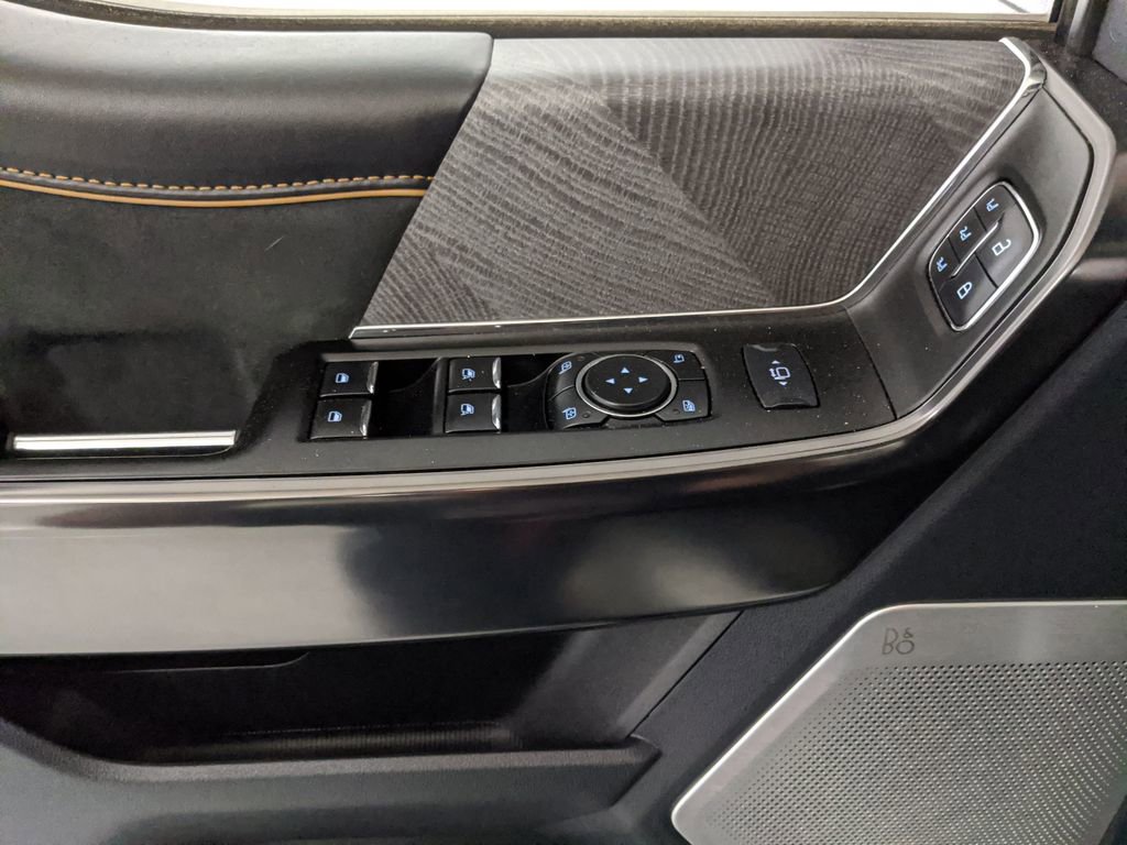 Certified 2024 Ford F250 Platinum AWD/4WD image 17