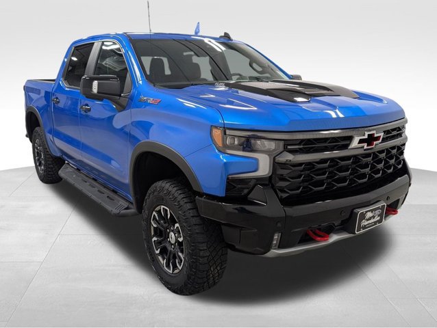 Used 2025 Chevrolet Silverado 1500 ZR2 w/ Technology Package AWD/4WD image 6
