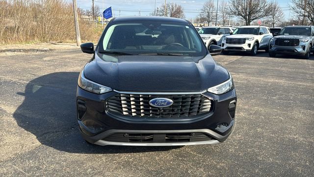 Certified 2023 Ford Escape Active w/ Tech Pack #2 image 9