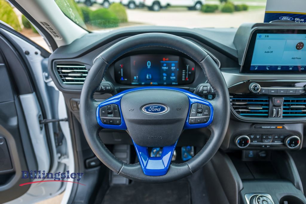 Certified 2023 Ford Escape Active FWD image 12