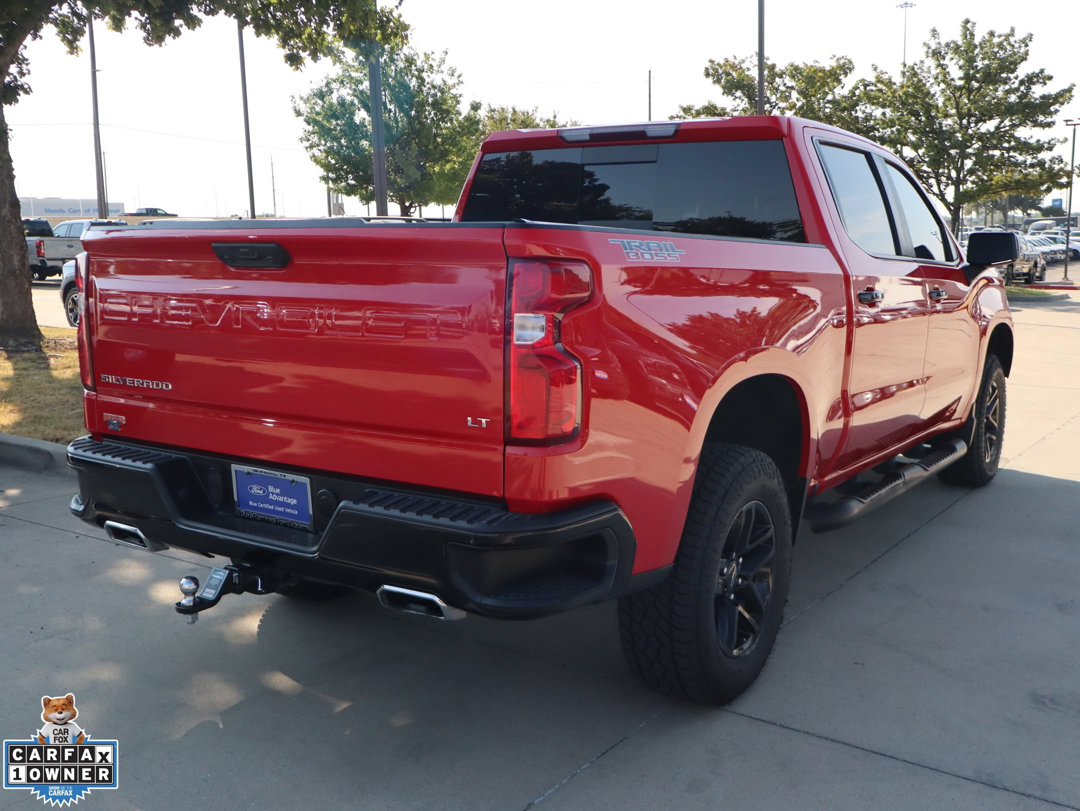 Used 2024 Chevrolet Silverado 1500 LT Trail Boss w/ Convenience Package II AWD/4WD image 3