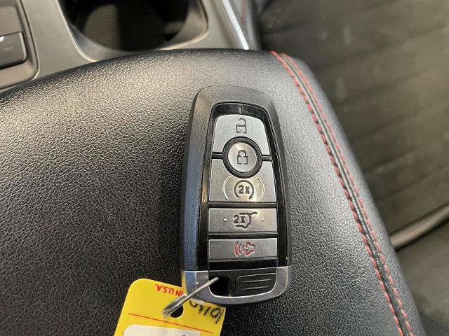 Certified 2022 Ford Edge ST-Line w/ Class II Trailer Tow Package image 25