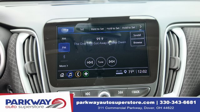 Used 2025 Chevrolet Malibu RS FWD image 19