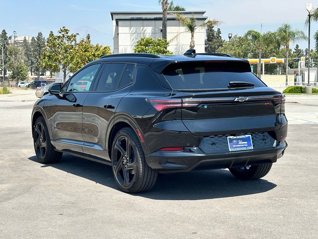 Used 2024 Chevrolet Equinox EV RS image 2