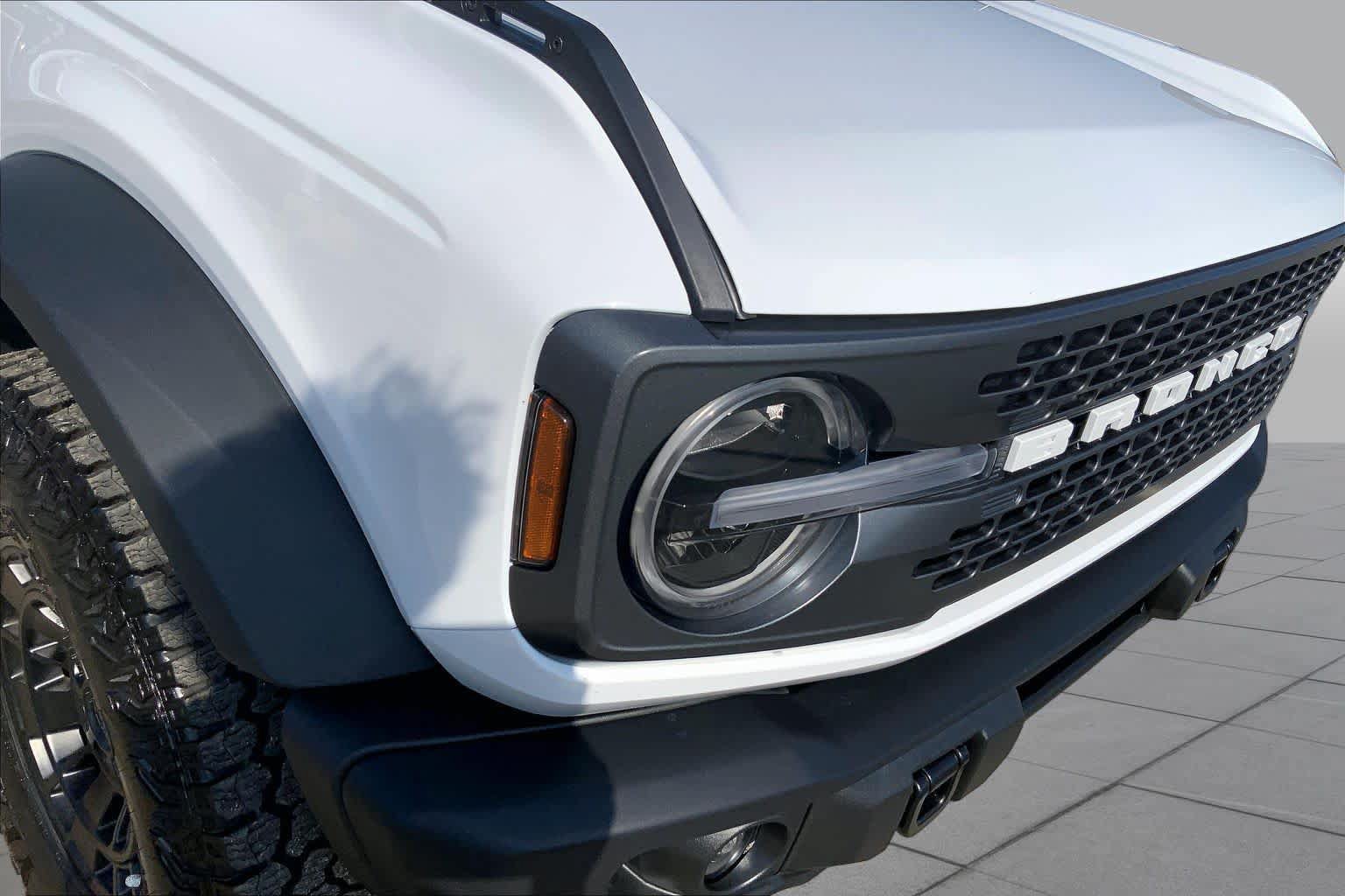 Certified 2026 Ford Bronco Badlands w/ Sasquatch Package AWD/4WD image 28