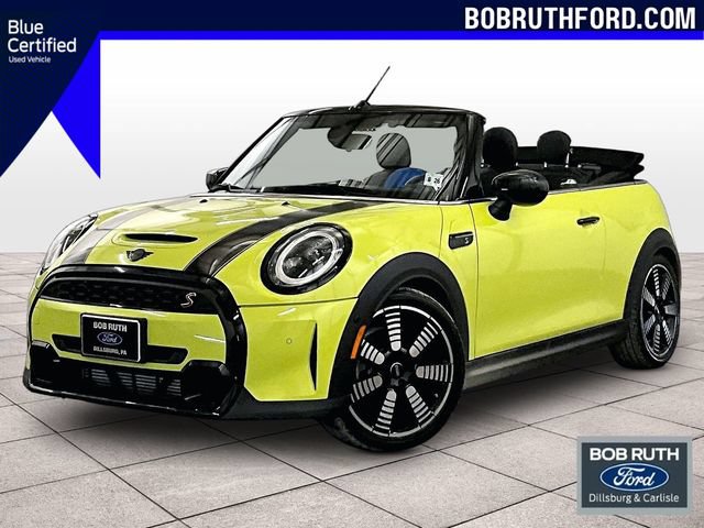 Used 2022 MINI Cooper S w/ Driver Assistance Package FWD image 1