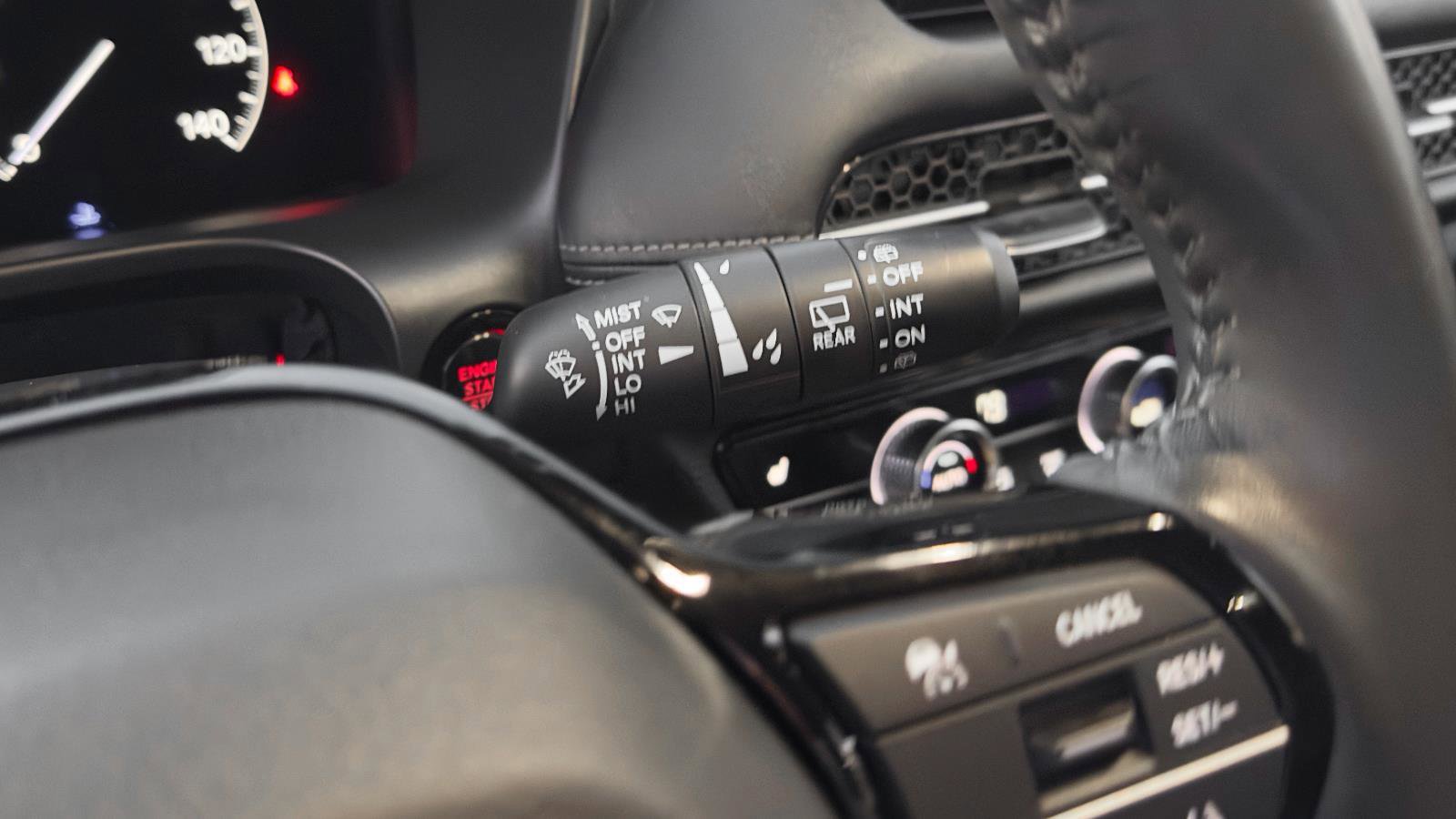 Used 2024 Honda HR-V EX-L image 22