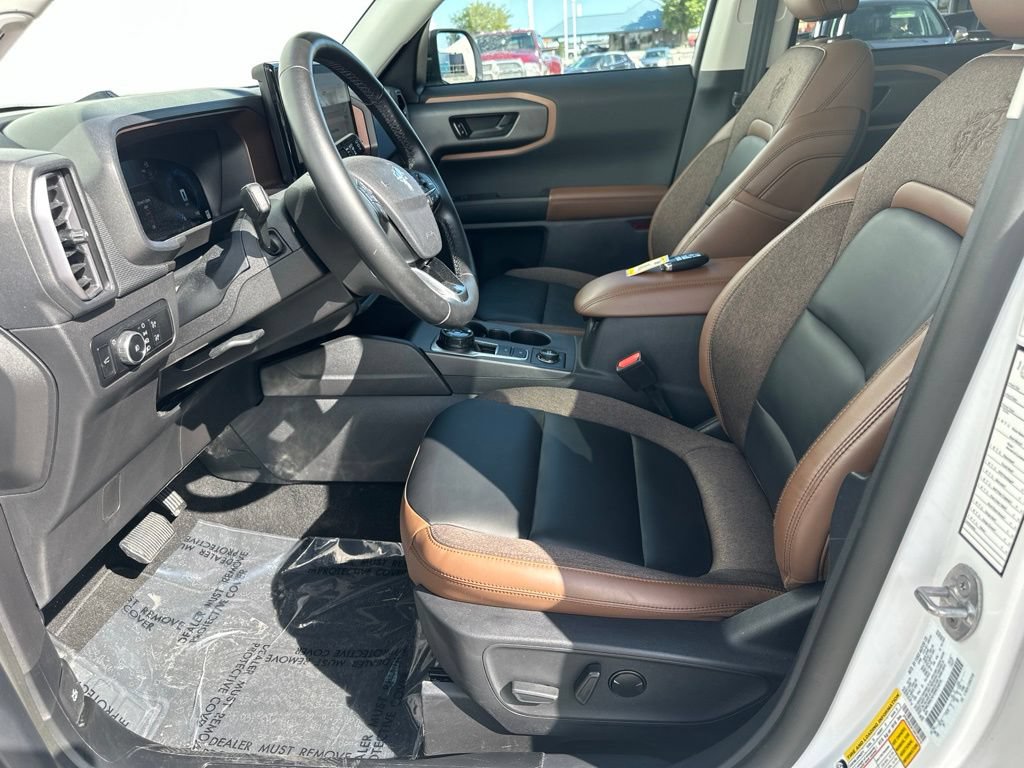 Certified 2025 Ford Bronco Sport Outer Banks w/ Outer Banks Tech Package+ AWD/4WD image 14