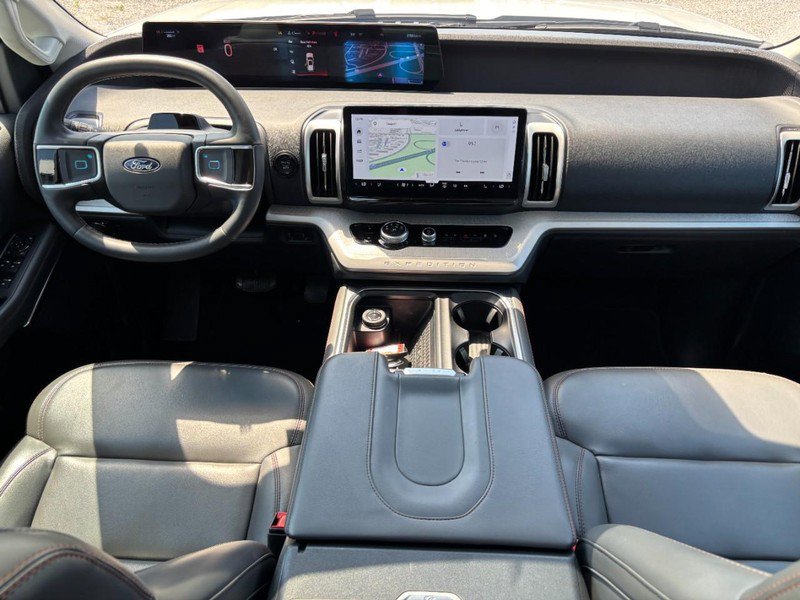 Certified 2025 Ford Expedition Max Active AWD/4WD image 15