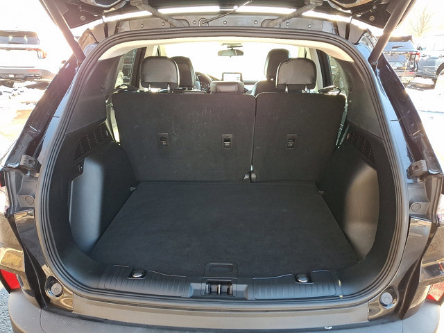 Certified 2022 Ford Escape SEL image 33