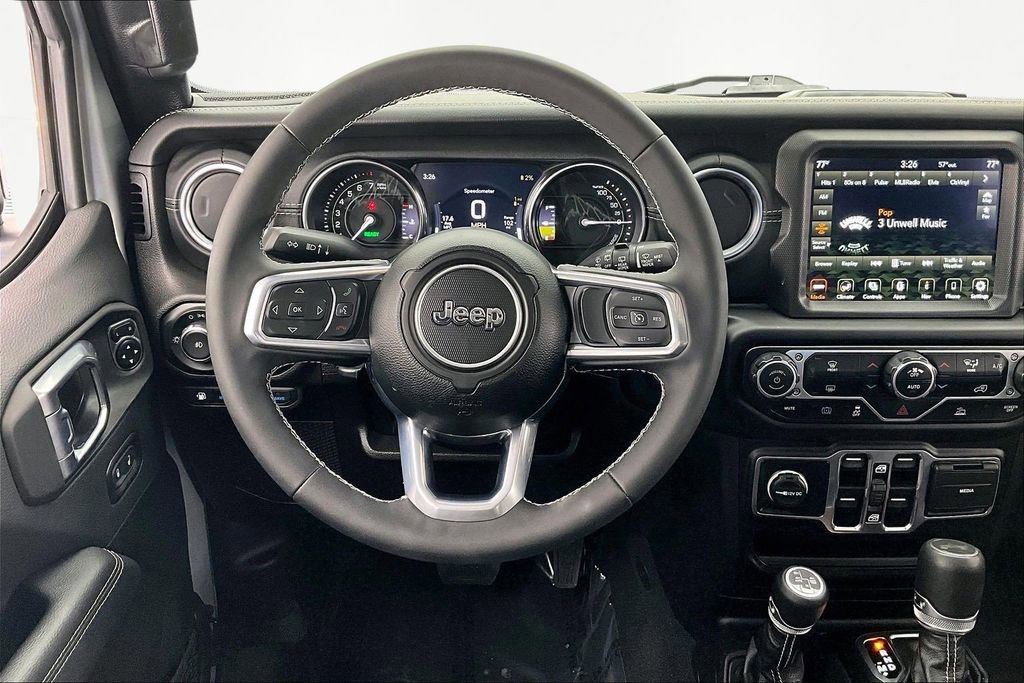 Used 2023 Jeep Wrangler Unlimited Sahara image 7