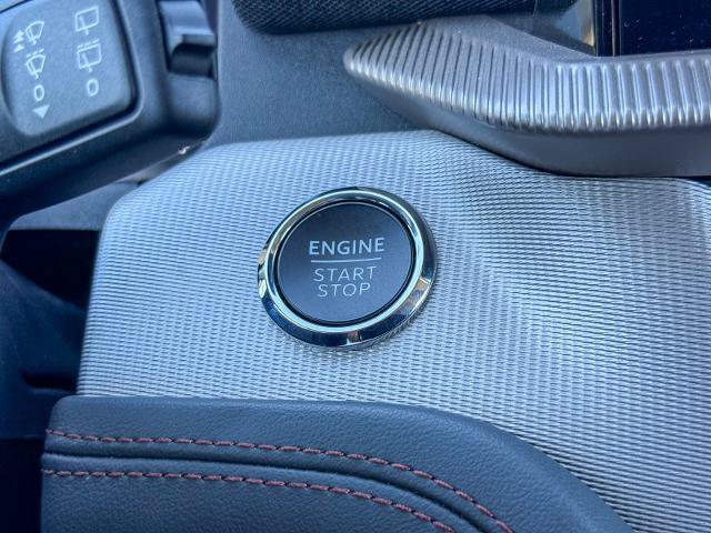 Certified 2025 Ford Explorer Active AWD/4WD image 25