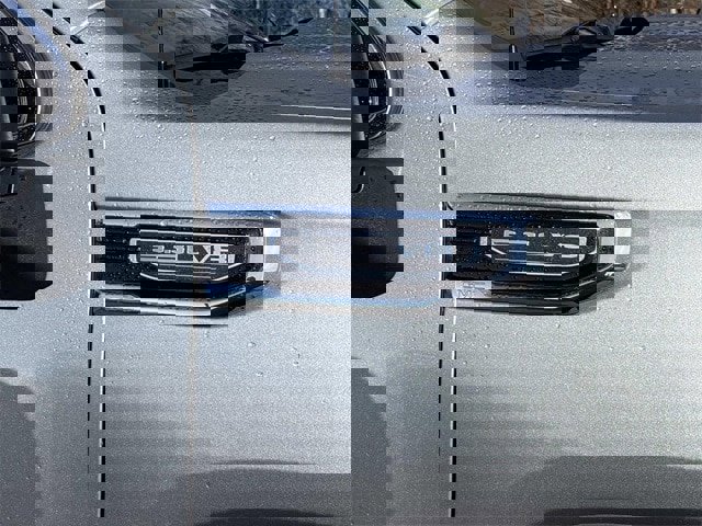 Used 2024 GMC Sierra 1500 SLT w/ SLT Convenience Package image 10